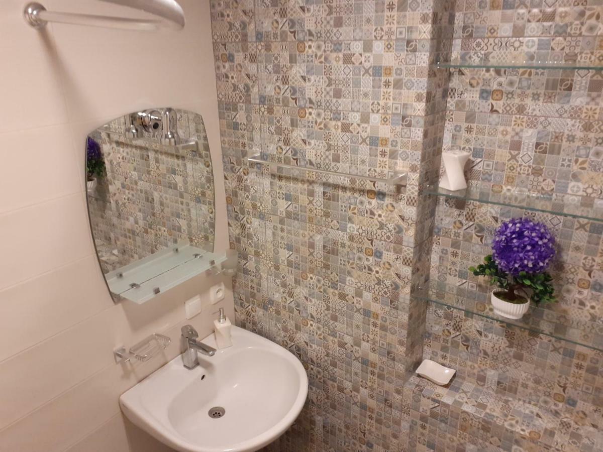 Orion Kutaisi Apartamento Exterior foto